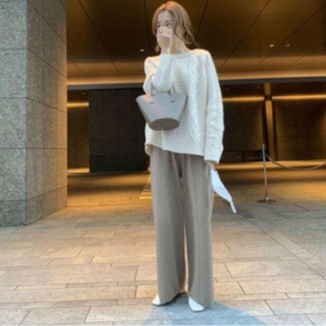 NUEbyas cashmerewool center line PT レディースのパンツ(カジュアルパンツ)の商品写真