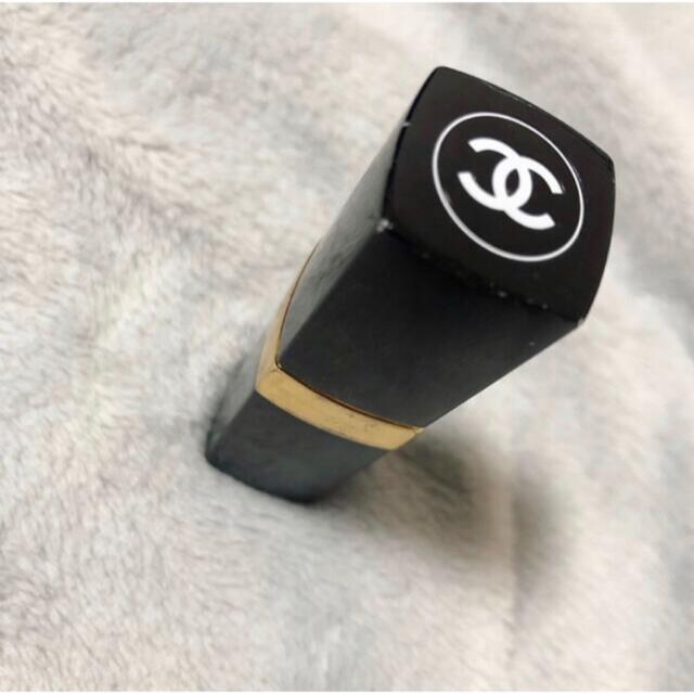 CHANEL(シャネル)のCHANEL シャネル ルージュ　ココ　口紅　赤　19  ガブリエル コスメ/美容のベースメイク/化粧品(口紅)の商品写真