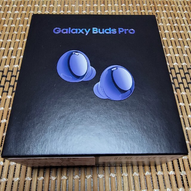 Galaxy(ギャラクシー)の新品　ギャラクシー Galaxy Buds Pro スマホ/家電/カメラのオーディオ機器(ヘッドフォン/イヤフォン)の商品写真