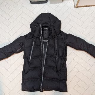 デサント(DESCENTE)の【山田太郎様専用】デサントオルテライン MOUNTAINEERハーフコート(ダウンジャケット)