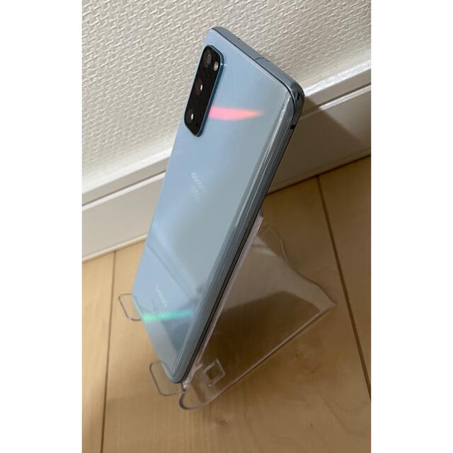 Galaxy(ギャラクシー)の★新品同様★Galaxy S20 ドコモ 白　ジャンク スマホ/家電/カメラのスマートフォン/携帯電話(スマートフォン本体)の商品写真