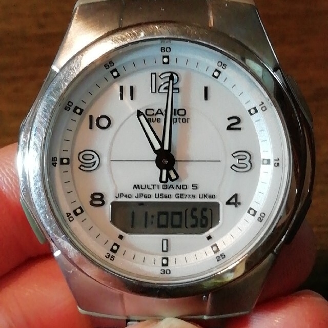 CASIO(カシオ)のG4　カシオ・ウェーブセプター　　　電波・ソーラー・多機能時計 メンズの時計(腕時計(アナログ))の商品写真