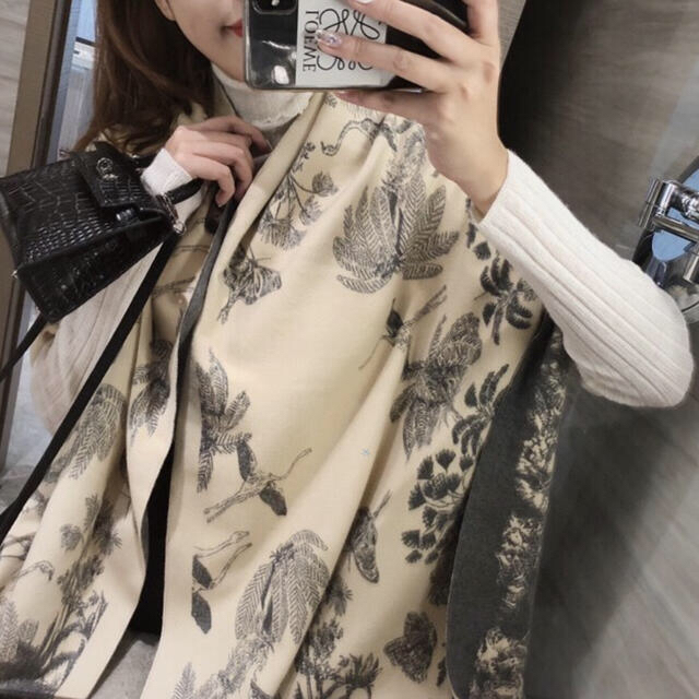 【hoshi様専用】北欧風 ストール カシミア 風 大判 ボタニカル マフラー ハンドメイドのファッション小物(マフラー/ストール)の商品写真