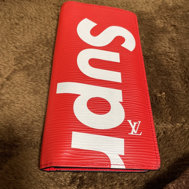 Supreme(シュプリーム)の✨【超美品】✨LOUISVUITTON　Supremeエピ長財布　ポルトフォイユ メンズのファッション小物(長財布)の商品写真