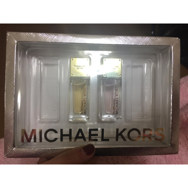 Michael Kors(マイケルコース)の新品未使用マイケルコース 香水 コスメ/美容の香水(香水(女性用))の商品写真