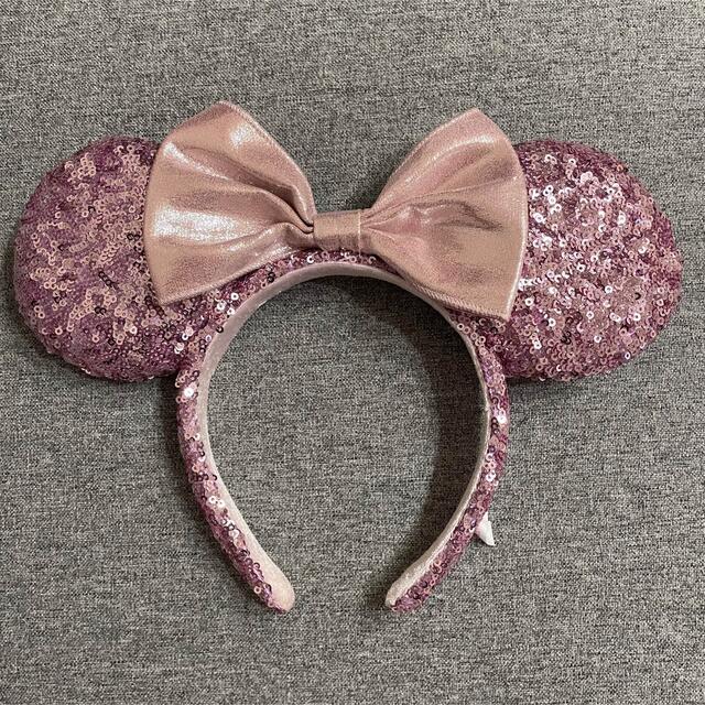 Disney(ディズニー)のディズニー カチューシャ スパンコール レディースのヘアアクセサリー(カチューシャ)の商品写真