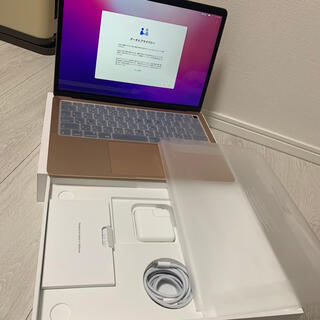 アップル(Apple)の【美品】MacBook Air 2020 13inc gold(ノートPC)
