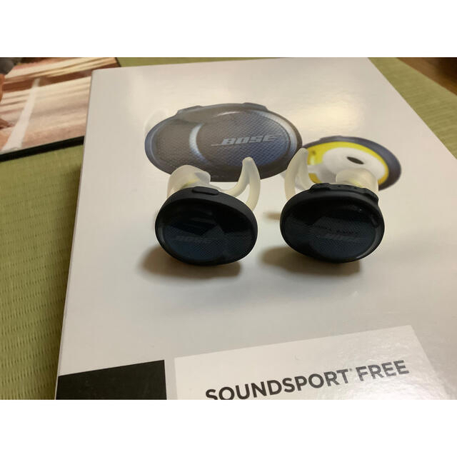 BOSE(ボーズ)のBOSE SOUNDSPORT FREE BLACK スマホ/家電/カメラのオーディオ機器(ヘッドフォン/イヤフォン)の商品写真