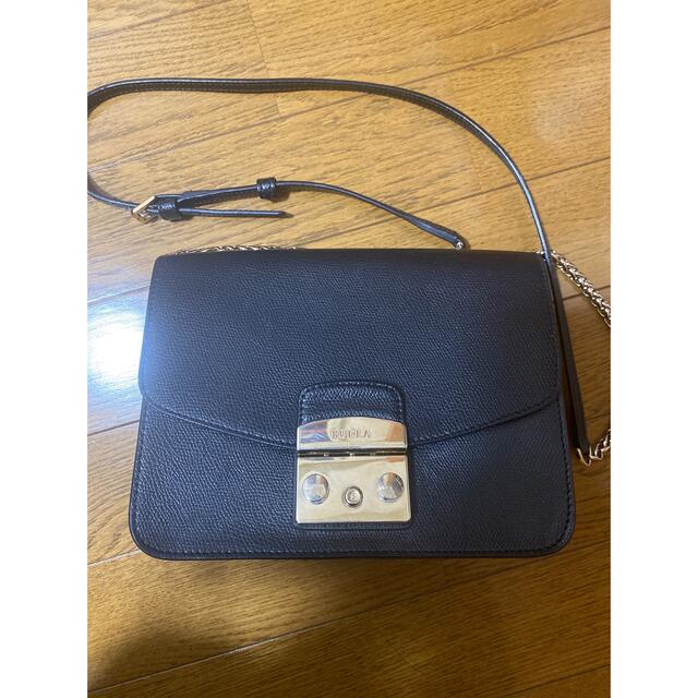 FURLA フルラ　チェーンショルダーバッグ