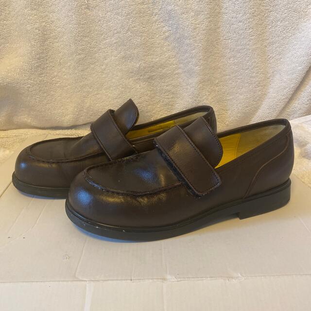 SAYEGUSA(ギンザノサエグサ)のポムダピ・サエグサ コラボ　革靴　ダークブラウン　20.4センチ キッズ/ベビー/マタニティのキッズ靴/シューズ(15cm~)(ローファー)の商品写真