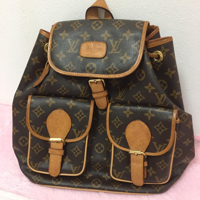 LOUIS VUITTON(ルイヴィトン)のLOUIS VUITTON  リュック レディースのバッグ(リュック/バックパック)の商品写真