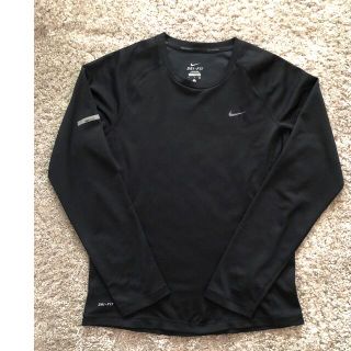 ナイキ(NIKE)のナイキ NIKE ロングスリーブ Tシャツ 長袖 ロンＴ Sサイズ(Tシャツ/カットソー(七分/長袖))