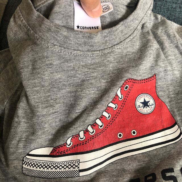 CONVERSE(コンバース)の【美品】 CONVERSE コンバース ロンＴ 100 キッズ/ベビー/マタニティのキッズ服男の子用(90cm~)(Tシャツ/カットソー)の商品写真