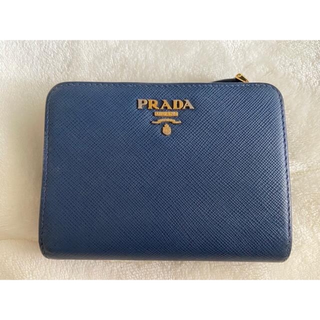 PRADA 財布