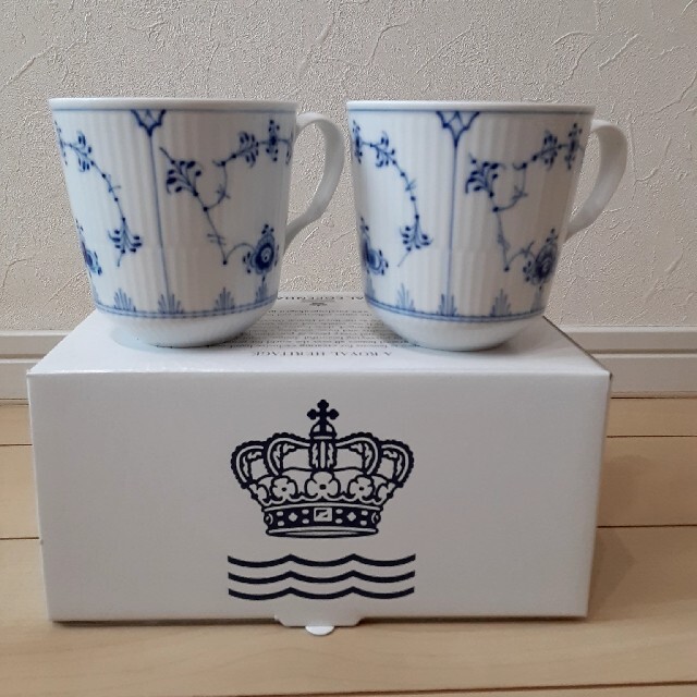 ROYAL COPENHAGEN(ロイヤルコペンハーゲン)のロイヤルコペンハーゲン　マグカップセット インテリア/住まい/日用品のキッチン/食器(グラス/カップ)の商品写真