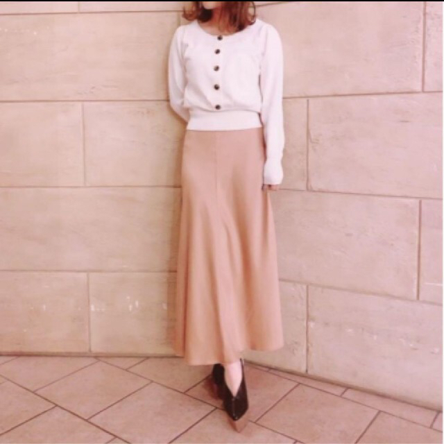 COCO DEAL(ココディール)のココディールサテンスカート レディースのスカート(ロングスカート)の商品写真