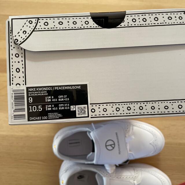 NIKE(ナイキ)のNIKE kwondo1 White 27cm メンズの靴/シューズ(スニーカー)の商品写真