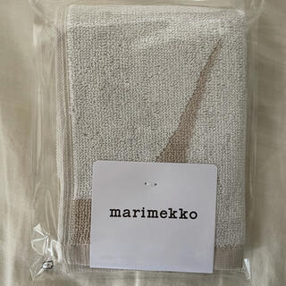 マリメッコ(marimekko)のマリメッコ ハンドタオル 30×30 ベージュ(ハンカチ)