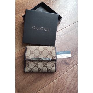 グッチ(Gucci)の美品！数回使用！Gucci折財布　只今お値下げ中！(財布)