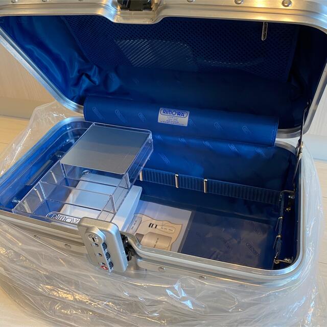 RIMOWA リモワ ビューティーケース アルミ シルバー