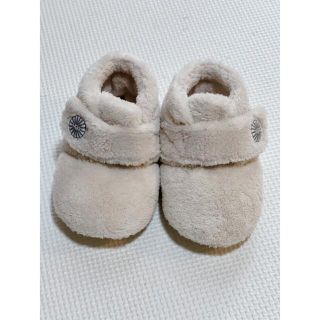 アグ(UGG)のUGG ベビーシューズ　ファーストシューズ　ホワイト　11cm  ベビー(ブーツ)