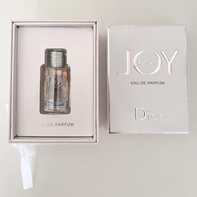 Dior(ディオール)のDior JOY ミニボトル　香水　ボディークリーム コスメ/美容の香水(香水(女性用))の商品写真