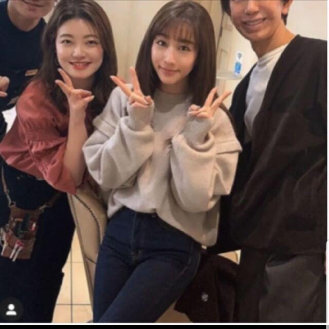 田中みな実さん着用☆CLANEのバッグプリーツニット アイボリー 田中みな実さん着用☆CLANEのバッグプリーツニット アイボリー