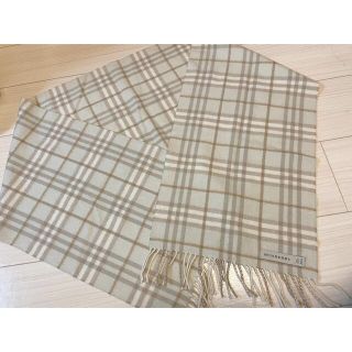 BURBERRY - 週末限定値引き⭐️美品 バーバリー マフラー 白タグ ...