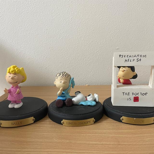 PEANUTS(ピーナッツ)のスヌーピー　PEANUTS エンタメ/ホビーのおもちゃ/ぬいぐるみ(キャラクターグッズ)の商品写真