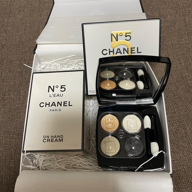 CHANEL クリスマスコフレ　ハンドクリーム