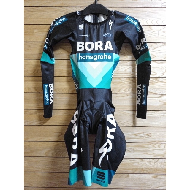 支給品 BORA Hansgrohe ロードスーツ　ボーラハンスグローエ サガン