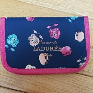 ラデュレ(LADUREE)のLADURÉEポーチ(ポーチ)