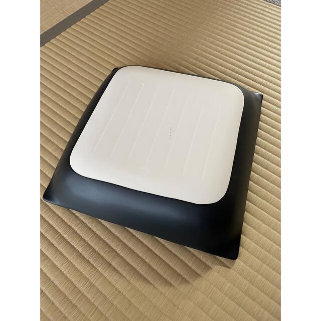 直火OK 黒釉ほっこり鍋　調理器　和食器 インテリア/住まい/日用品のキッチン/食器(食器)の商品写真