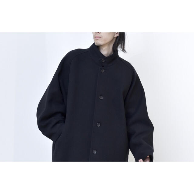 COMOLI(コモリ)のsoumo over coat サイズ02 ブラック メンズのジャケット/アウター(ステンカラーコート)の商品写真