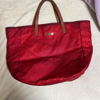 グッチ(Gucci)のGUCCI ナイロンバック　レッド(トートバッグ)