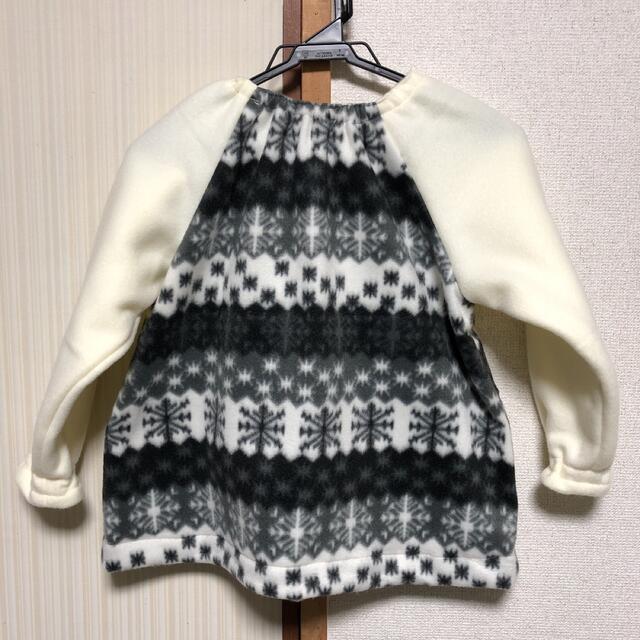 【初出品】ハンドメイド 子供スモック フリース ノルディック柄120サイズ ハンドメイドのキッズ/ベビー(外出用品)の商品写真