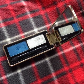 ゲラン(GUERLAIN)のゲラン エクラン アイシャドー ブルー×シルバー(アイシャドウ)