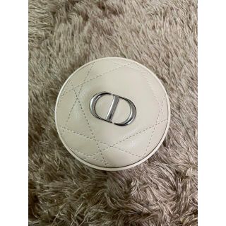 ディオール(Dior)のクッションフェイスパウダー(フェイスパウダー)