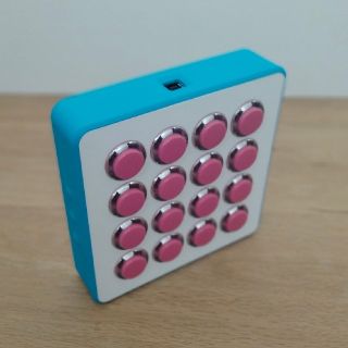 Midi Fighter Spectra (DJ用midiコントローラー)(DJコントローラー)