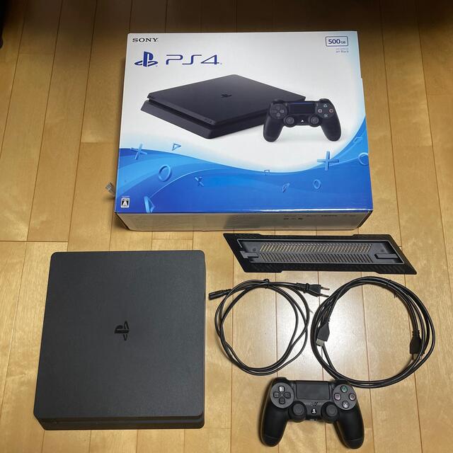 PlayStation4(プレイステーション4)の中古SONY PlayStation4 本体 CUH-2000AB01 エンタメ/ホビーのゲームソフト/ゲーム機本体(家庭用ゲーム機本体)の商品写真