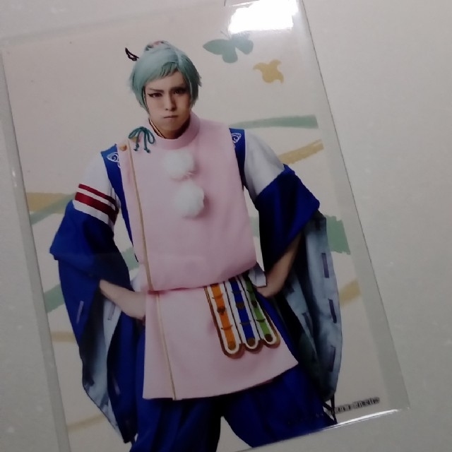 刀ミュミュージカル 刀剣乱舞 双騎出陣 膝丸 ブロマイドの通販 by 刀ミュミュージカル 刀剣乱舞 双騎出陣 膝丸 ブロマイドの通販 by