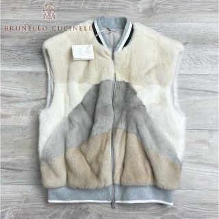 ブルネロクチネリ(BRUNELLO CUCINELLI)のE65★未使用★総ミンクファー ベスト ブルネロクチネリ ベージュ アイボリー(ベスト/ジレ)