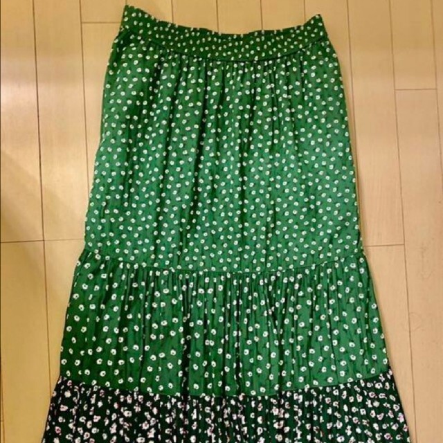 UNIQLO(ユニクロ)のユニクロ　PAUL&JOE　花柄スカート レディースのスカート(ロングスカート)の商品写真