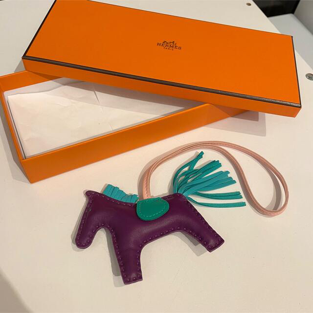 HERMES エルメス ロデオ チャーム PM