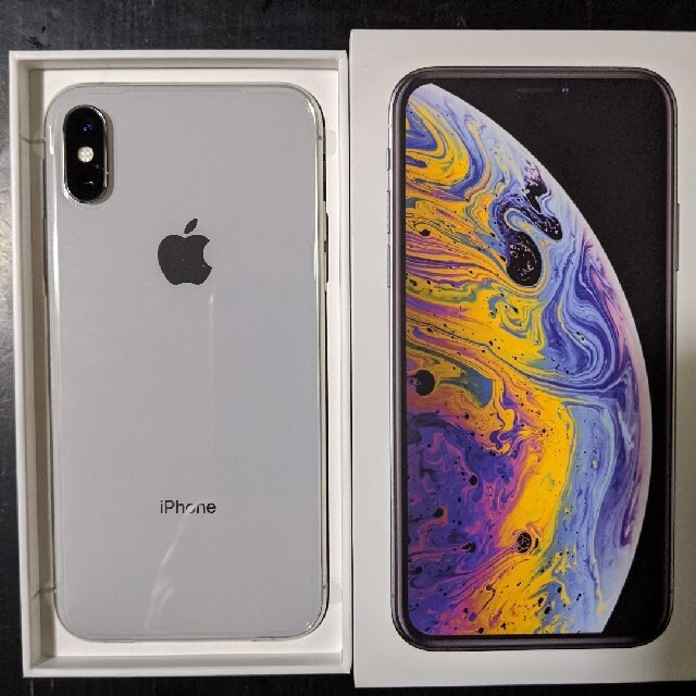 【新品SIMフリー】iPhone Xs Silver 512 GBメーカーapple