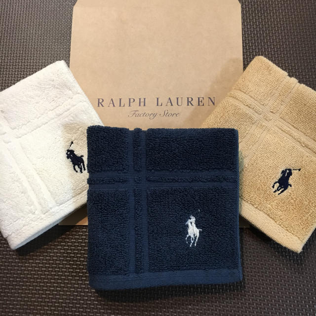 Ralph Lauren(ラルフローレン)の大人気無地3枚セット♡ラルフローレン タオルハンカチ メンズのファッション小物(ハンカチ/ポケットチーフ)の商品写真