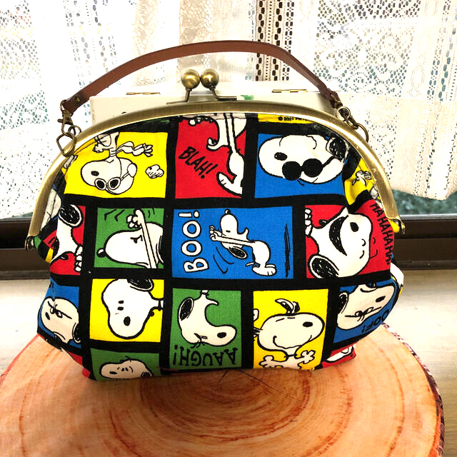 SNOOPY(スヌーピー)のスヌーピーハンドメイド レディースのバッグ(ハンドバッグ)の商品写真