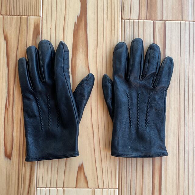 BARNEYS NEW YORK(バーニーズニューヨーク)のバーニーズニューヨーク　革手袋　グローブ　ブラック メンズのファッション小物(手袋)の商品写真