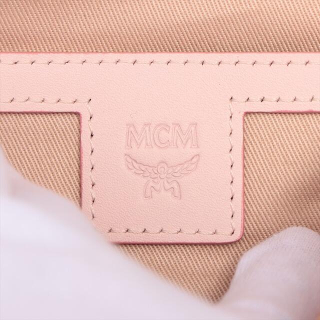 MCM(エムシーエム)の【中古 全国送料無料】MCM バックパック スタッズ リュック パウダーピンク  レディースのバッグ(リュック/バックパック)の商品写真