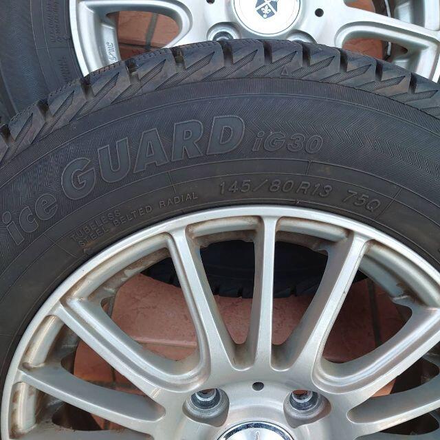 スタッドレスタイヤ ホイール4本セット ヨコハマ 145/80R13  自動車/バイクの自動車(タイヤ・ホイールセット)の商品写真